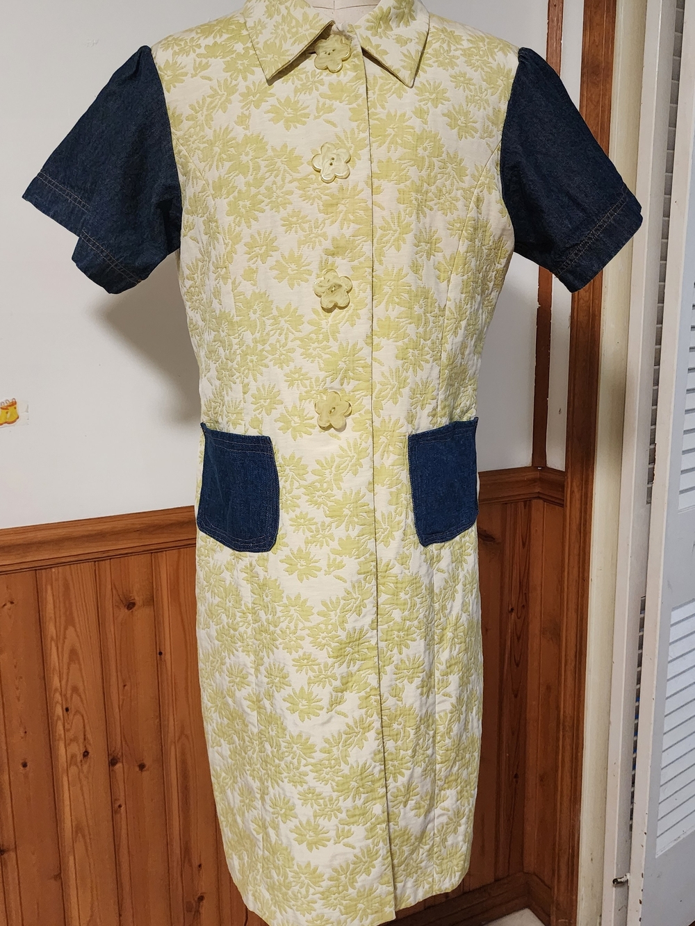 Eliza J Yellow Floral Quilted Coat Dress with Denim Sleeves